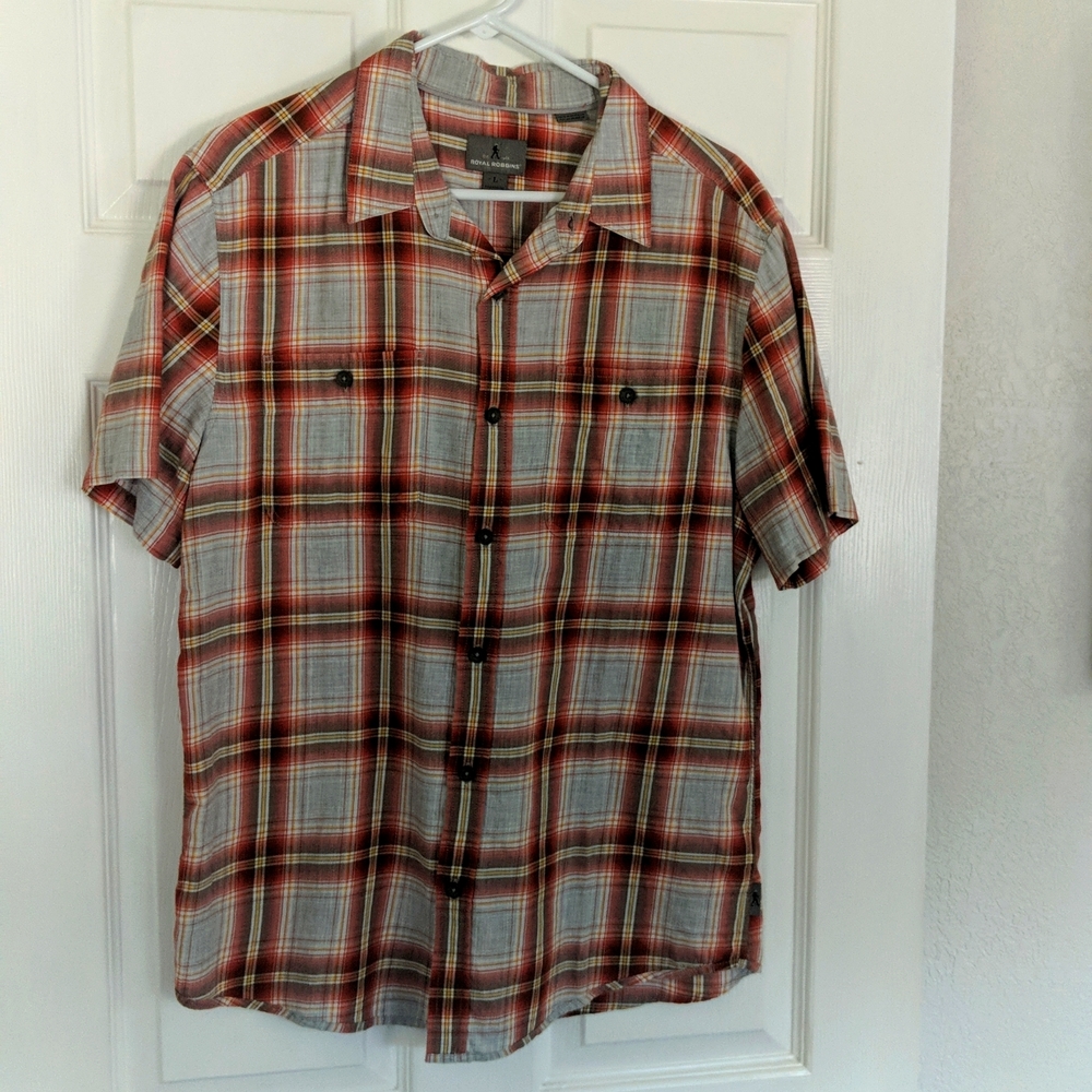 Royal Robbins large short sleeve shirt